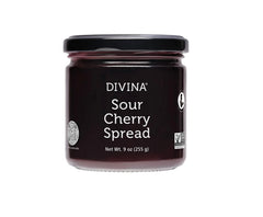 Divinia Spread